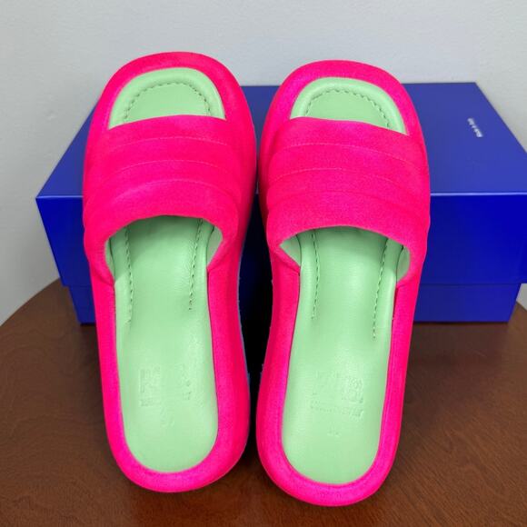New P448 Fergie Suede Slide Sandals in Fuxia Women's Size EU 37 - Picture 4 of 9